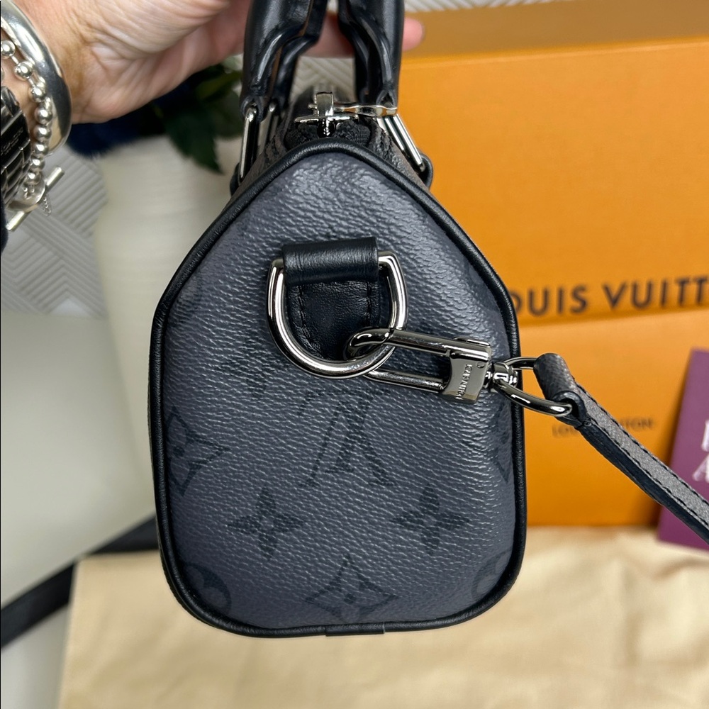 Authentic Louis Vuitton Monogram Eclipse black/grey reverse XS Keepall-Unisex - Picture 8 of 17